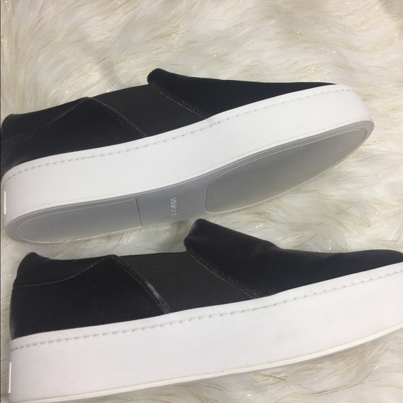 Vince Warren Velvet Slide Platform Sneakers - Picture 3 of 8